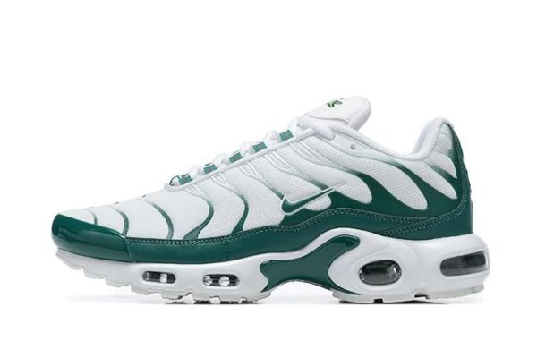 Women’s Nike Air Max Plus Drift “Panda”
