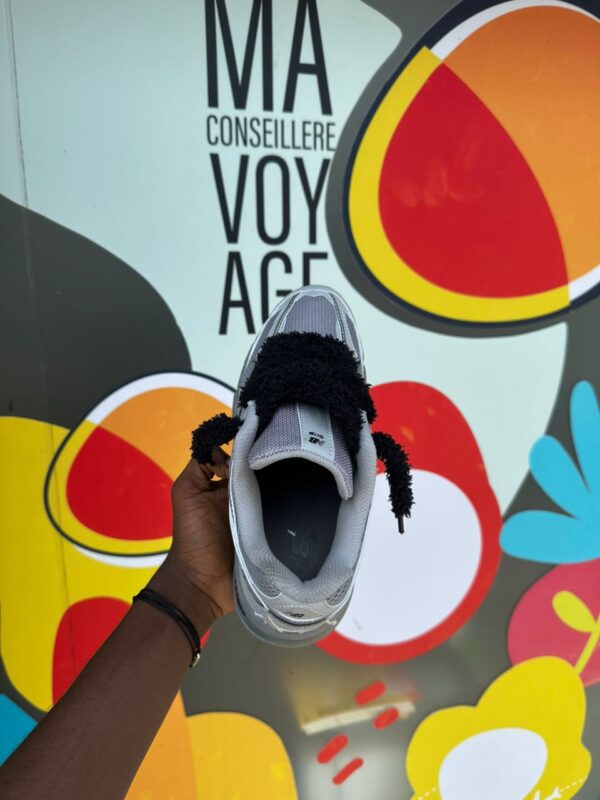 New Balance 530 - Coloris Gris Métallique & Mesh