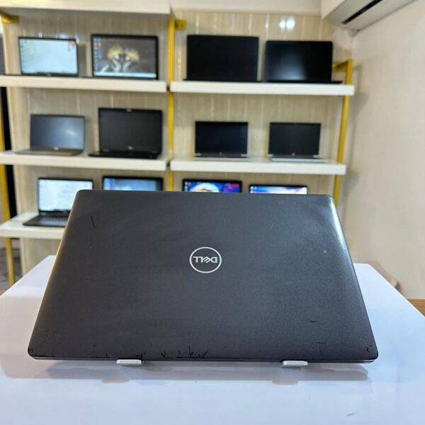 DELL Latitude 5400 Intel Core i5 de 8ème Génération