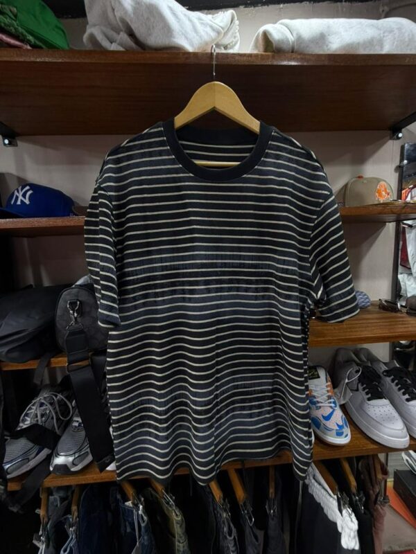 T-shirt Supreme Striped Logo – Noir & Gris