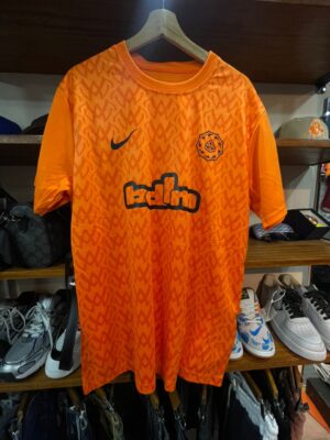 Maillot de Football Lifestyle Orange "KDLM" – Design Graphique All-Over & Style Urbain