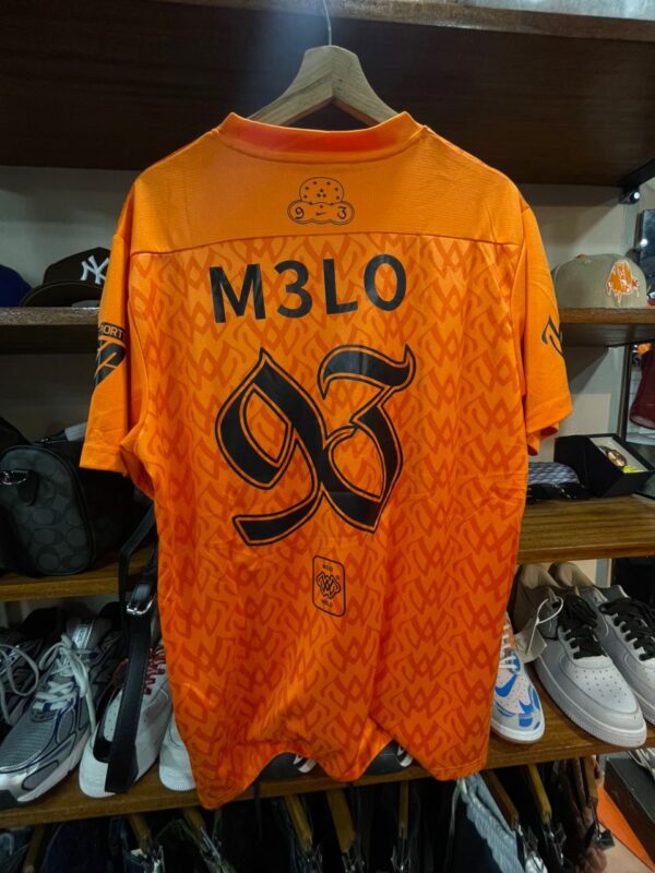 Maillot de Football Lifestyle Orange "KDLM" – Design Graphique All-Over & Style Urbain