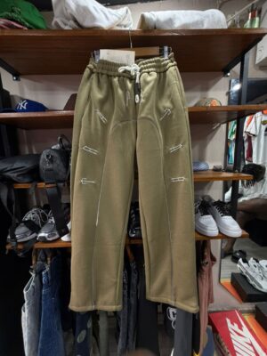 Pantalon de Jogging Oversize Premium – Coupe Droite & Confort Soft-Touch (Beige Sable / Kaki Clair)