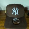 Casquette New Era 9FORTY New York Yankees – Marron Chocolat & Logo Blanc